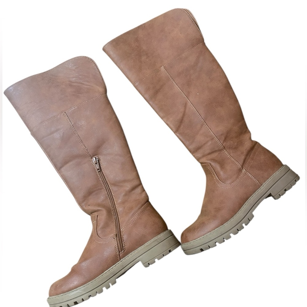 Girl’s Brown Mid-Calf Boots